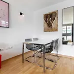Penthouse With Terrace דירה טורמולינוס