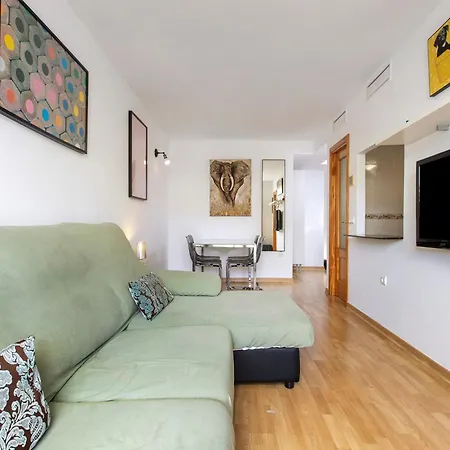 דירה Penthouse With Terrace *